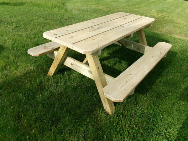 6ft Traditional Table