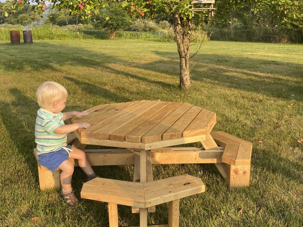 Kids' Octagon Table